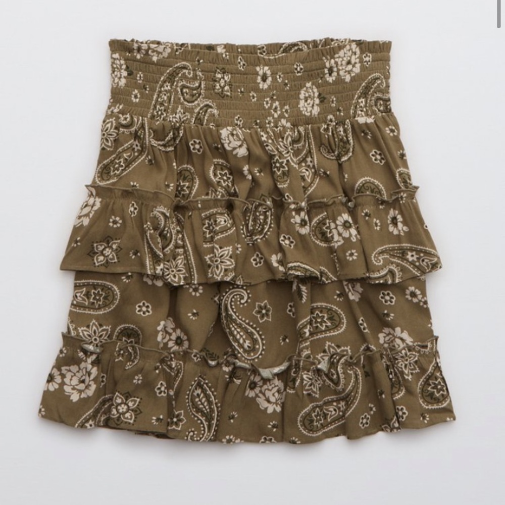 Aerie ruffle mini skirt M